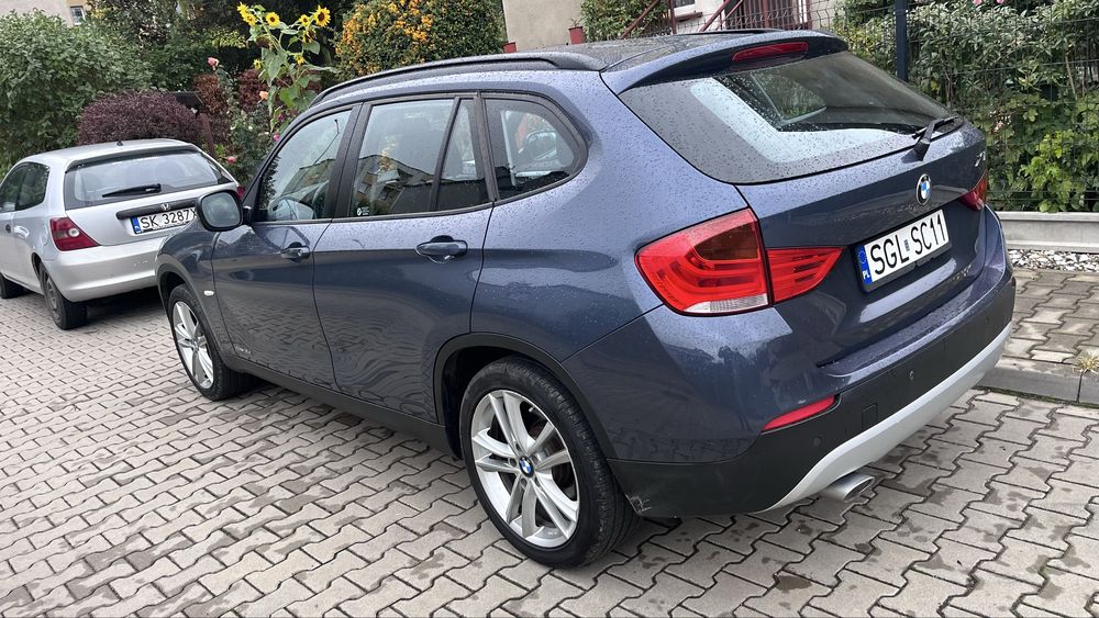 BMW X1  18d sDrive