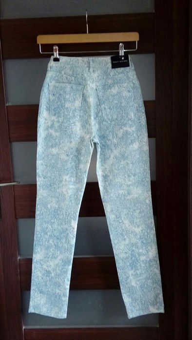 Spodnie z wysokim stanem 36 S Ernest Le Gamin Blue jeans rurki