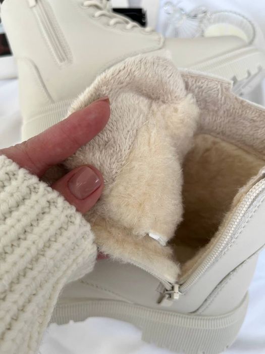 Черевики Бежеві з хутром та шкірою