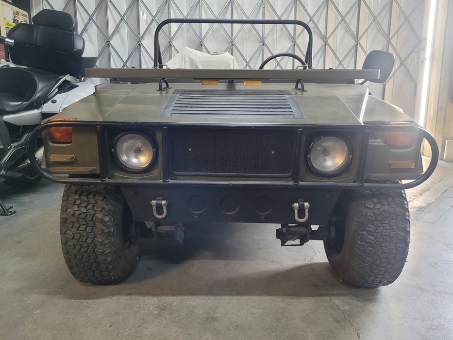 Replica Hummer H1 para criancas a gasolina.