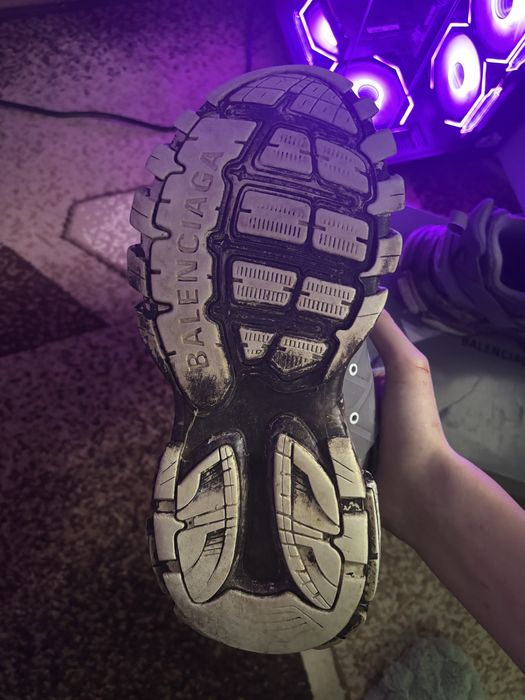 balenciaga track 1 faded(fast)