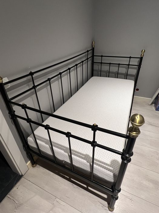 Łóżko metalowe czarne Tromsnes Ikea 200/90 cm