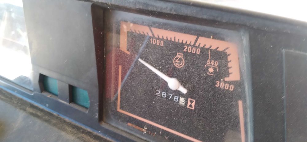 Trator shibaura S435 de  40 cavalos