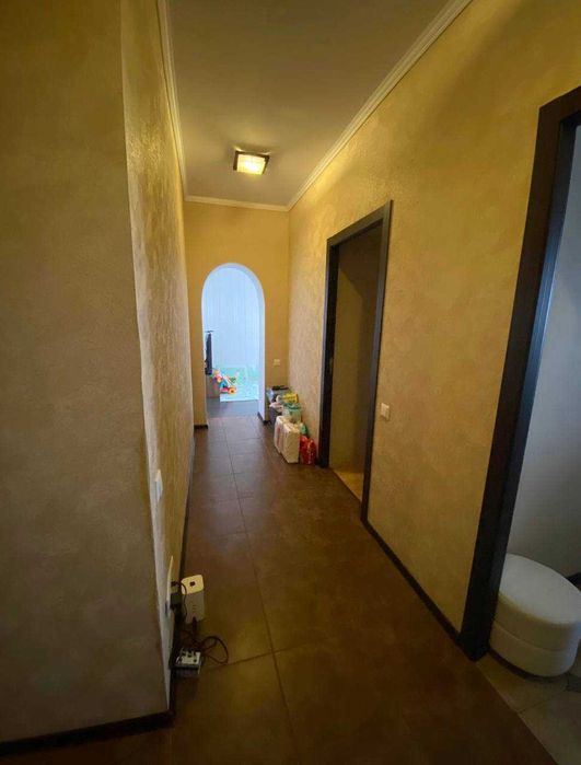 Продаж 2-кімнатна з ремонтом та підвалом Ворзель 54,5 м² газ! Сертифікат, Ваучер - Так! мінімальне оформлення!