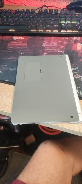 Электронная книга eReader v8