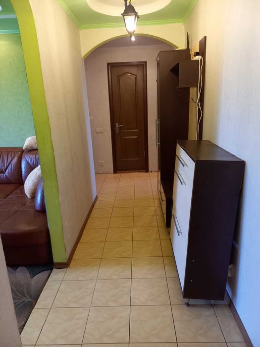 .Продаж гарної 3-х кімнатної квартири у р-ні ПЗР.