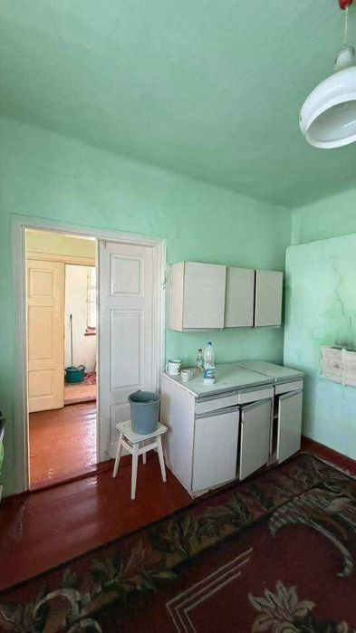 Продаж будинку біля Кременця