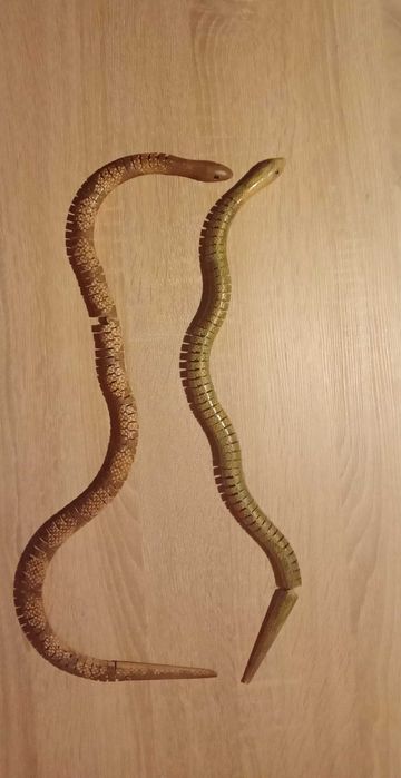 Węże zabawki drewniane