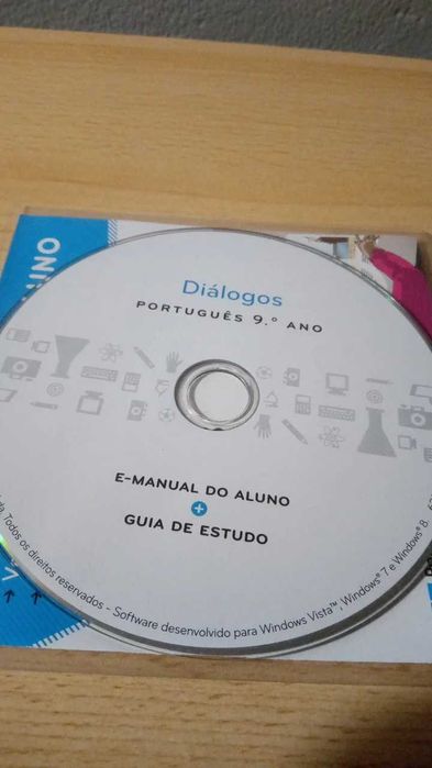 DVDs musica e jogos