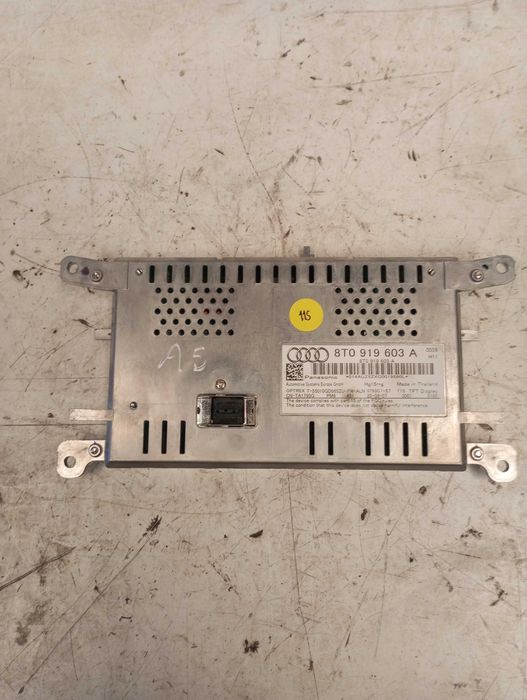 Auto-Rádio Audi Concert + Ecrã LCD - Audi A4 B8 / A5 8T / Q5 8R (Originais)