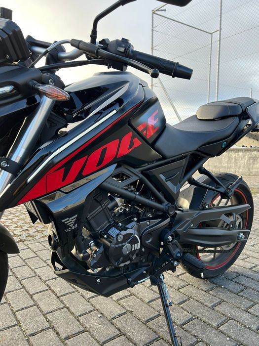 Voge 125R 2023 | Negociável | 4.600km | Garantia até 2028