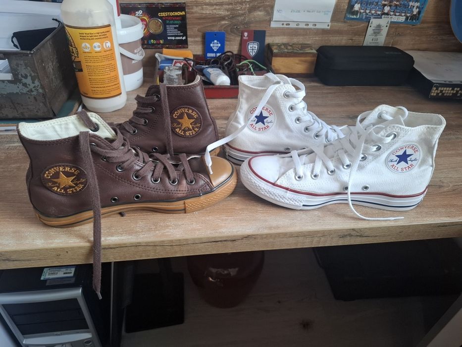 Zestaw dwóch par butów Converse w rozmiarze 38
