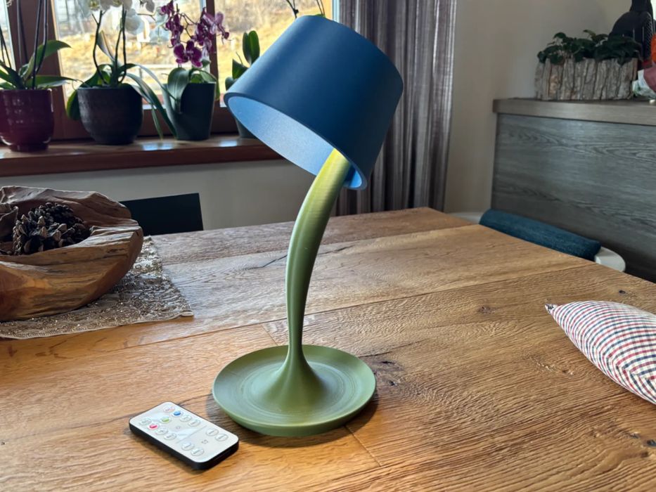 Candeeiro de Mesa Moderno LED Recarregável