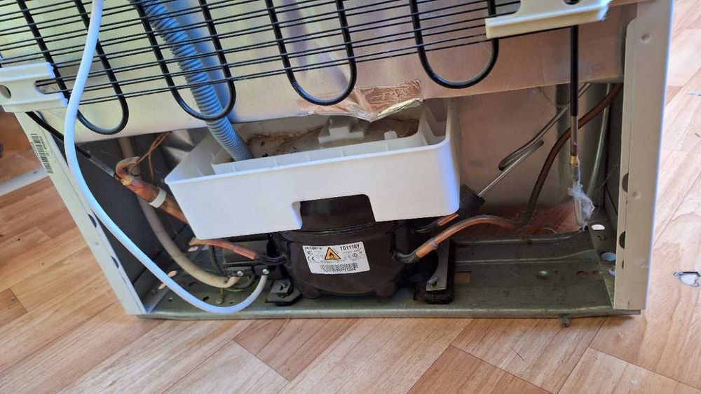 Lodówko-zamrażarka Beko CSA24020, sprawna