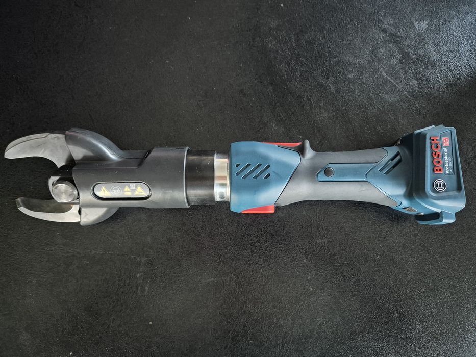 Akumulatorowa przecinak obcinak nożyce do kabli BOSCH GKH 18V-50 NOWE