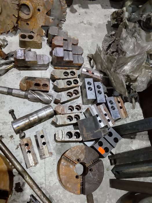 Продам запчасти для Фрезерного, Токарного станка