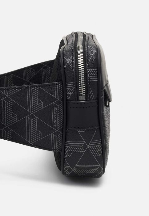оригінальна сумка Lacoste The Blend Body