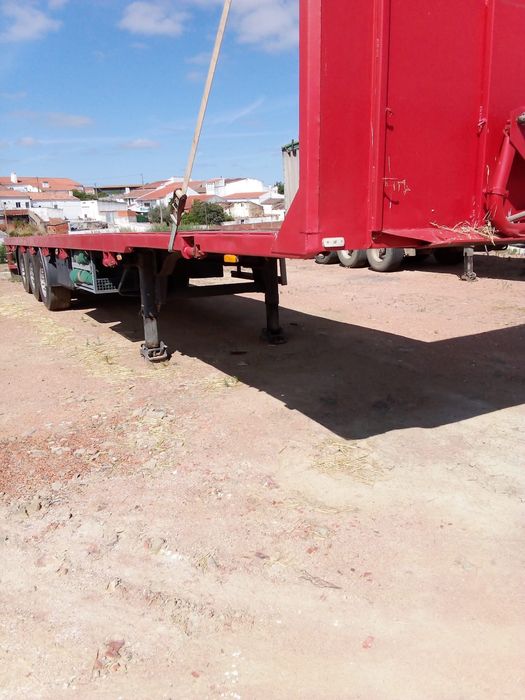 Semi-reboque estrado com 13,60m