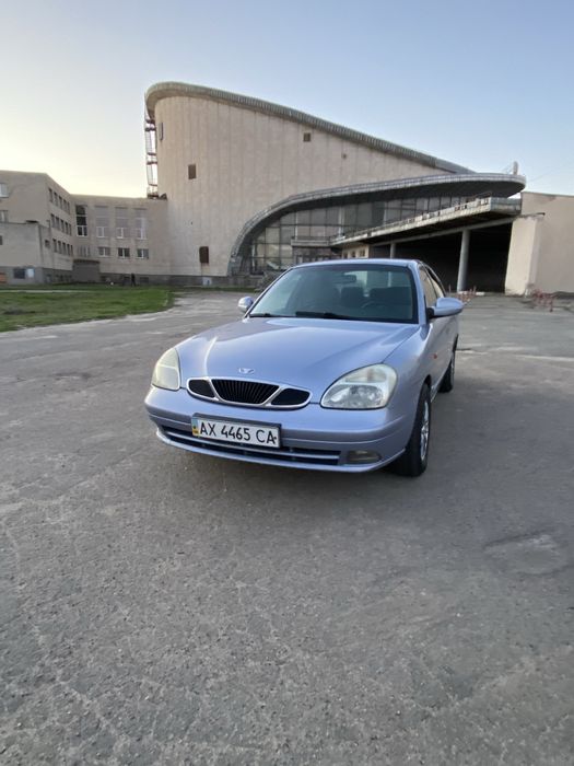 Дэу Нубира 2003 год