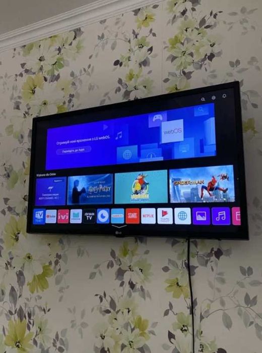 Телевізор Смарт тв 32 дюймів LG