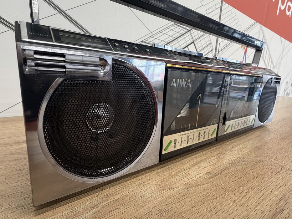 Продам магнитолу AIWA СS-W99