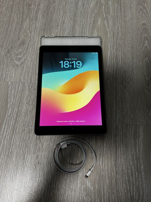Apple IPad 6 Gen. WIFI 32Gb.