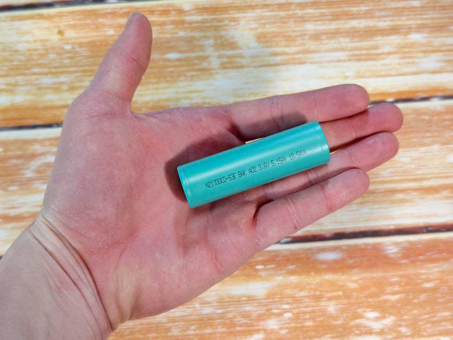 Акумулятор 21700 BAK N21700CD-53E 5300 мА 10.3 А