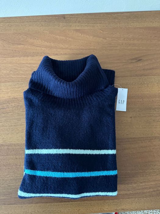 Светр, новий, горловина- гольф, синій в голубу і білу полоску, L