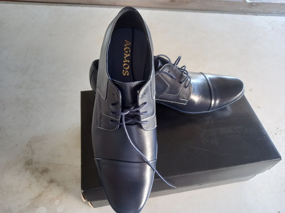 Buty eleganckie wykonane ze skory