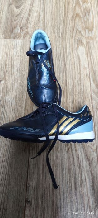 Buty sportowe dziecięce Adidas f10