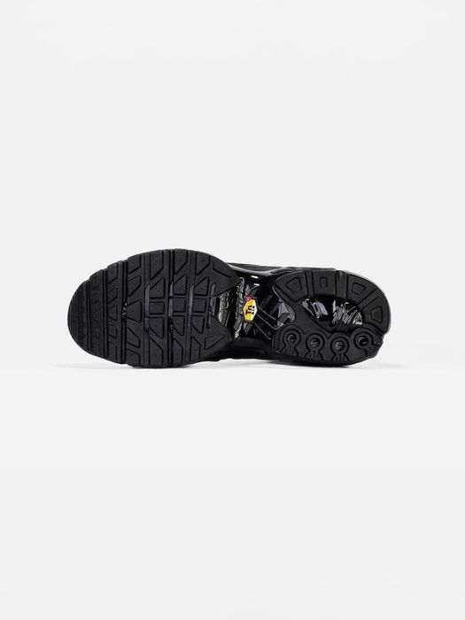 Кроссовки Nike Air Max Plus Triple Black 604133-050 М-527