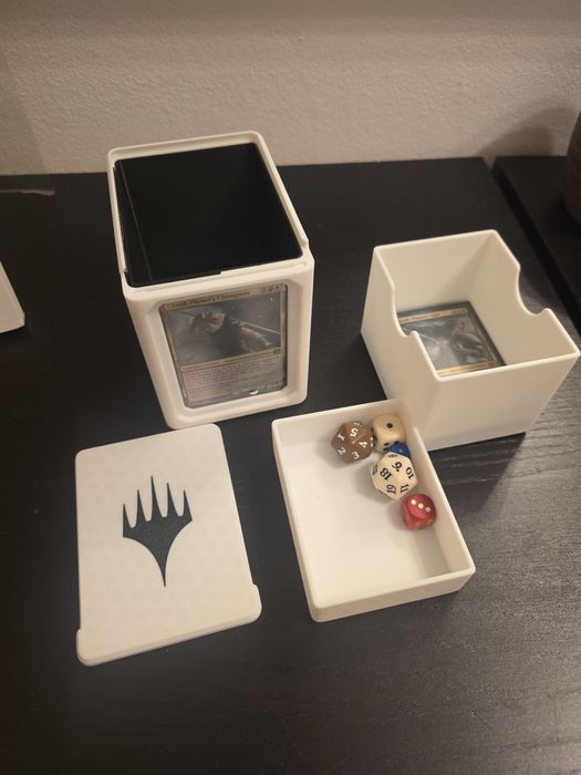 Caixa Deck Box Commander Magic: The Gathering