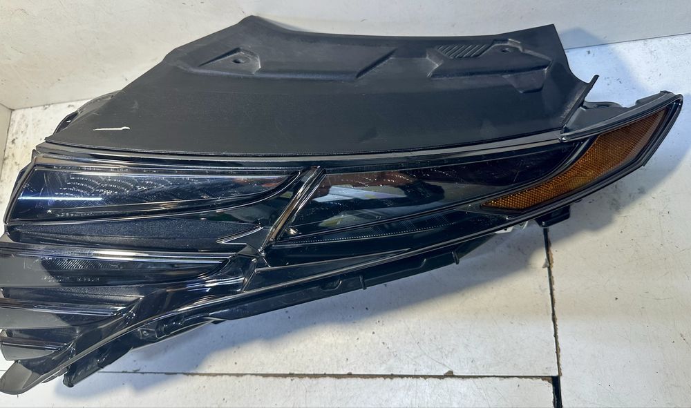 фара левая Hyundai Tucson USA LED 2022 2023 2024 92207CW200