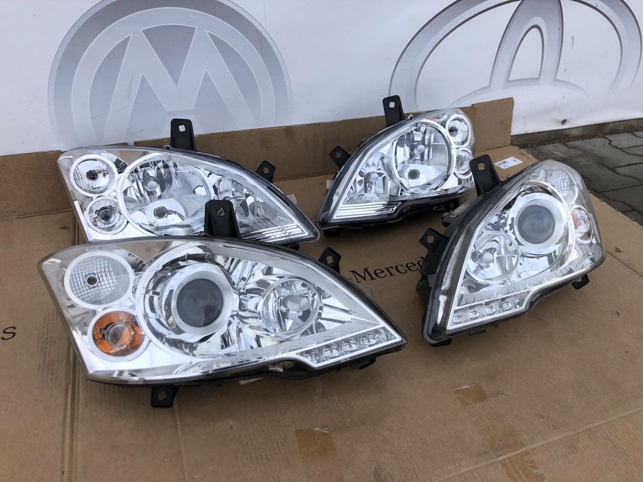 Фара фари Mercedes Benz Vito 639 Viano Розборка