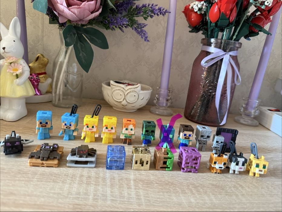 Фігурки іграшки  Майнкрафт Kinder joy