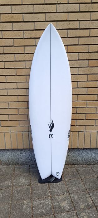 Prancha de surf nova