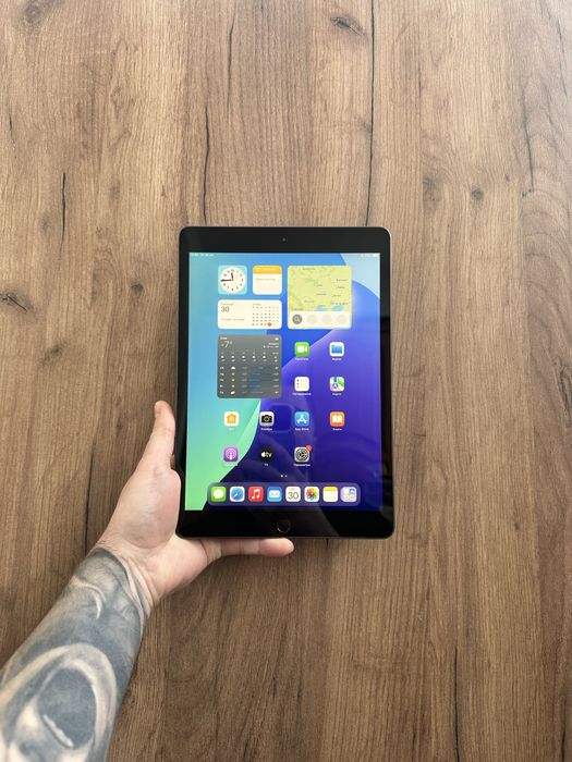 Apple Ipad 7 32 gb wifi