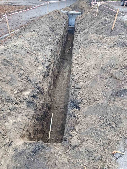 Копка траншей под воду и фундамент