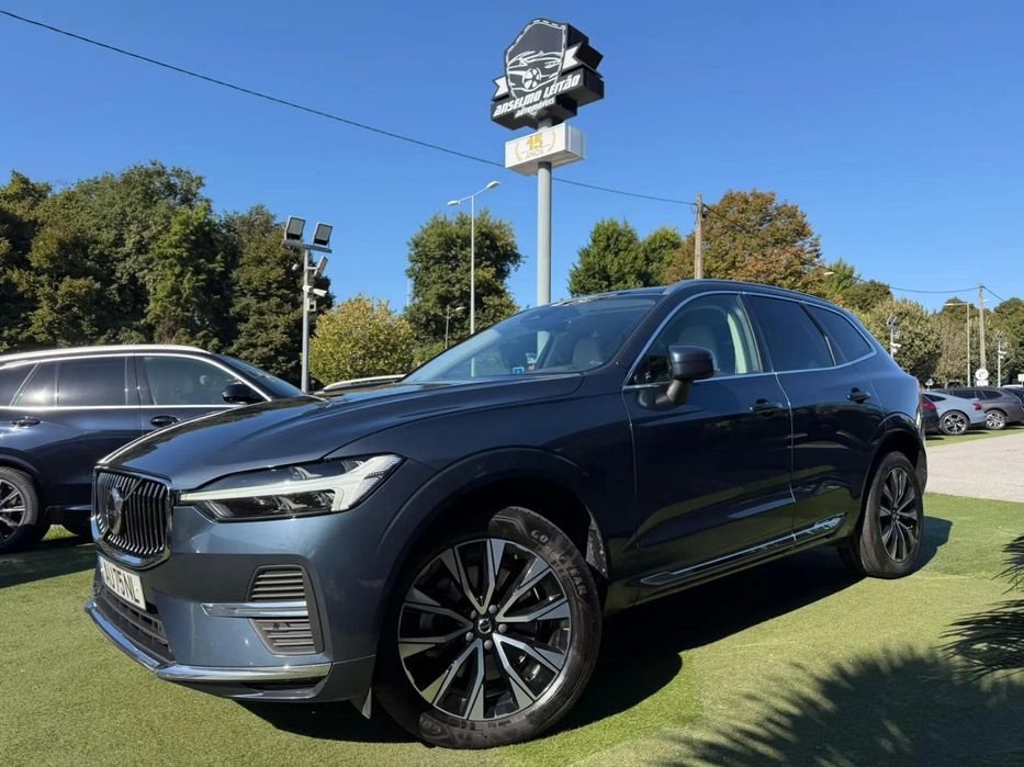 Volvo XC 60 2.0 B4 Plus Bright