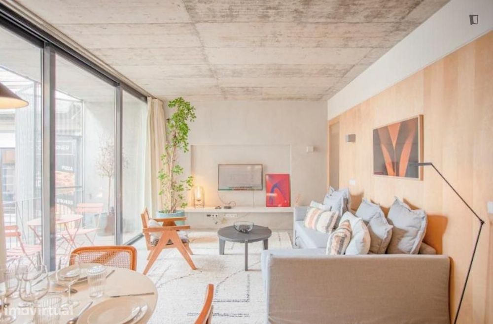 Apartamento com 1 quartos - localizado em Santo Ildefonso Porto