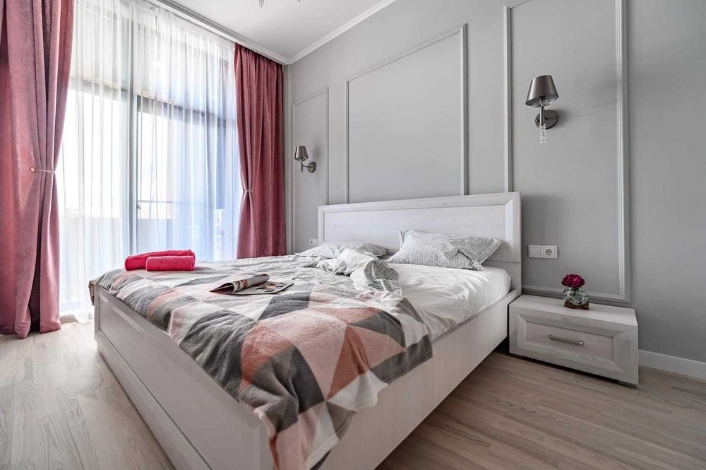 Аренда апартаментов посуточно Новострой в центре города/6013