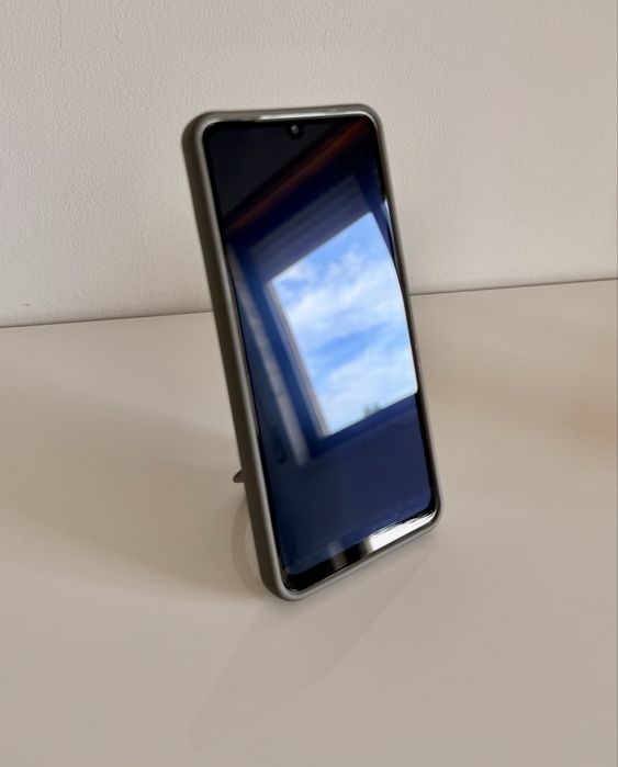 Samsung Galaxy A33 5G – 128 GB + Xiaomi redmi buds 3