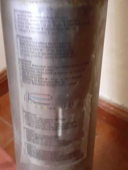 Bomba submersíve