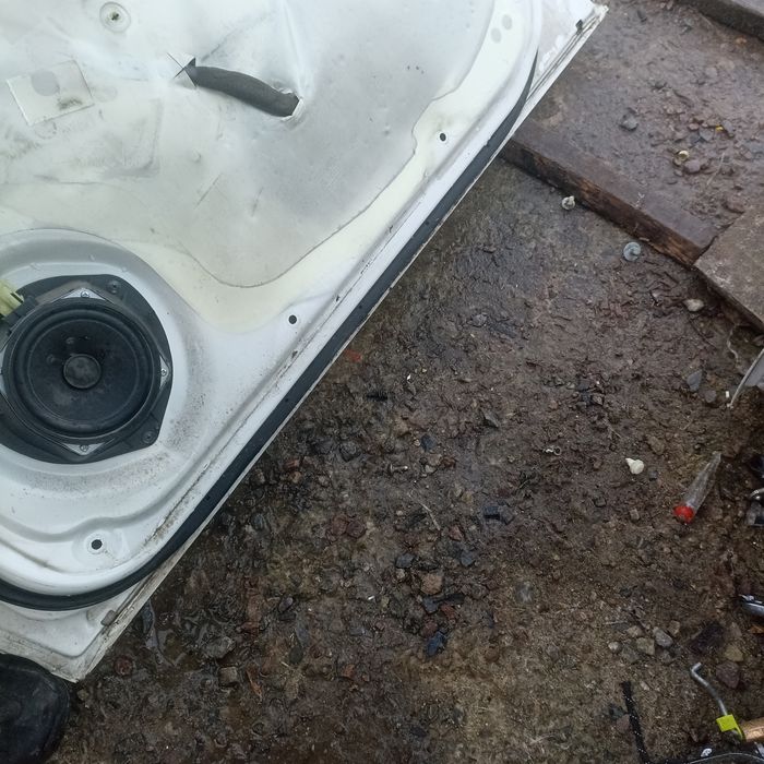 Двері Шевроле авео т250 Chevrolet Aveo