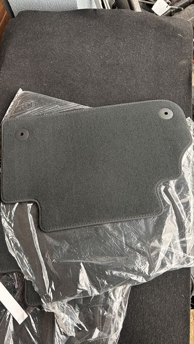 Коврики Audi Q5,2017-2024,80B863691