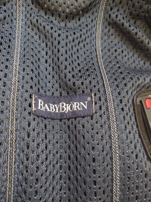 Mochila ergonómica em excelente estado