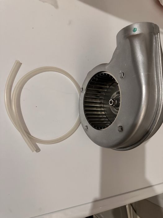 Wentylator spalin ferroli domina f24n