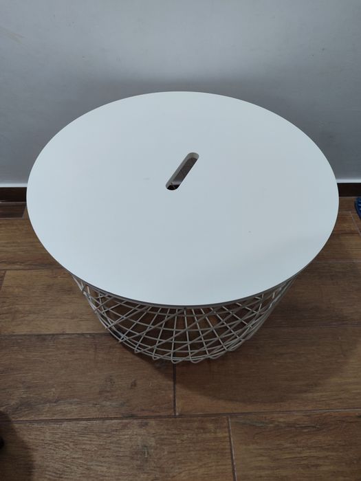 Mesa de apoio Kvistbro ikea