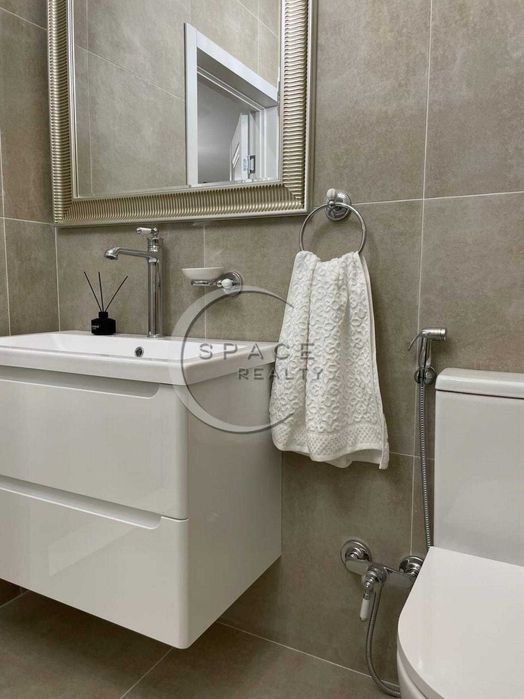 Продаж дизайнерської 2к-кв в ЖК Новопечерський квартал №5 Печерськ