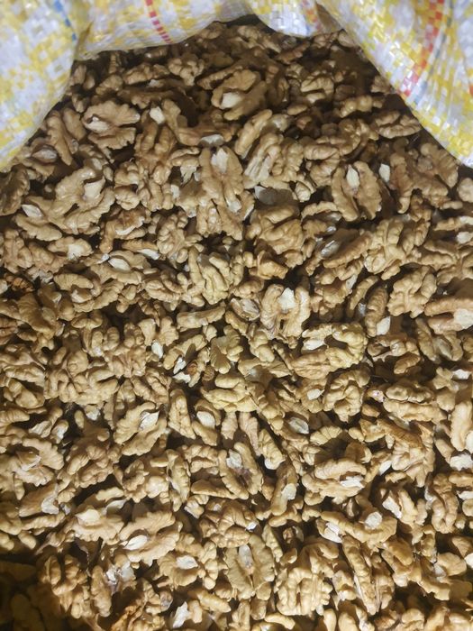 Orzechy włoskie łuskane